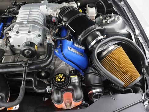 Used 2011 Ford Mustang Shelby GT500 w/ SVT Performance Pkg RWD image 16