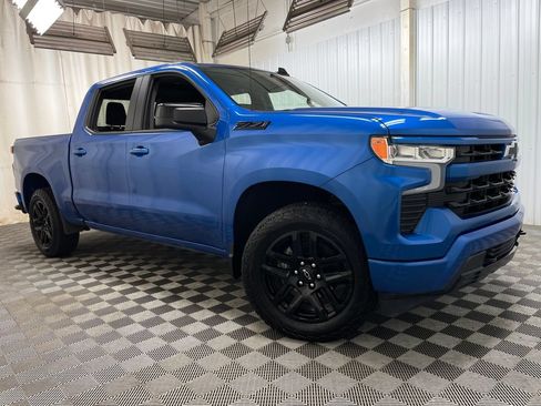 Certified 2023 Chevrolet Silverado 1500 RST w/ Z71 Off-Road Package AWD/4WD image 46