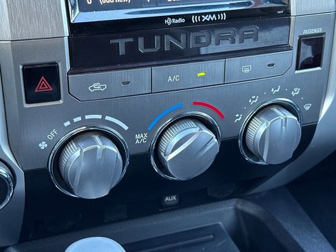 Used 2016 Toyota Tundra SR5 w/ SR5 Upgrade Package image 19