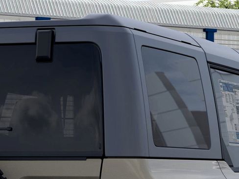 New 2025 Ford Bronco Outer Banks image 25