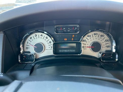 Used 2012 Ford Expedition EL Limited image 23