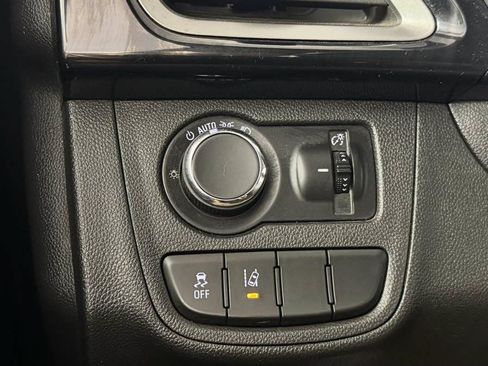 Used 2020 Chevrolet Spark LT w/ Driver Confidence Package FWD image 19