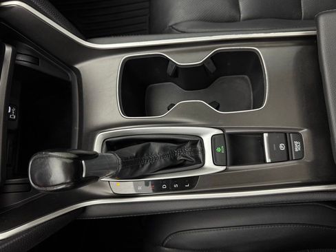 Used 2019 Honda Accord EX-L image 26