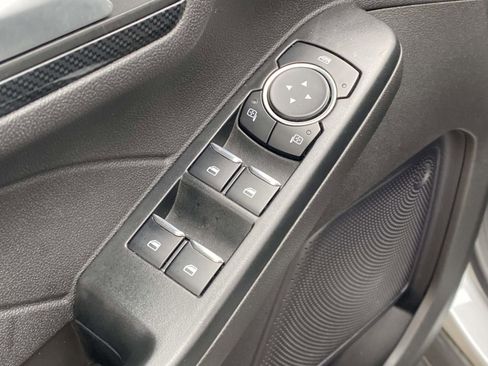 Used 2023 Ford Escape ST-Line image 15