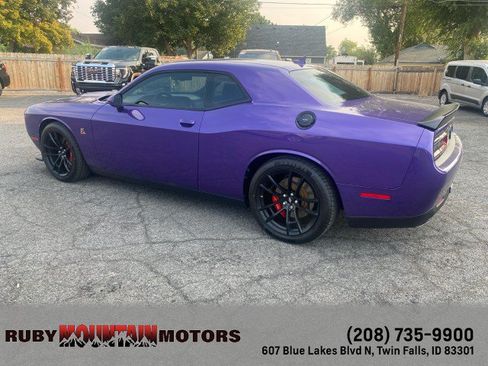 Used 2023 Dodge Challenger R/T Scat Pack w/ Plus Package RWD image 5