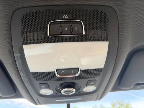 Used 2011 Audi Q5 2.0T Premium Plus AWD/4WD image 23