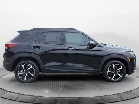 Used 2022 Chevrolet TrailBlazer RS FWD image 8