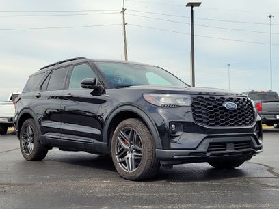 Used 2025 Ford Explorer ST-Line w/ Premium Package