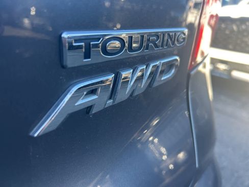 Used 2016 Honda Pilot Touring image 17