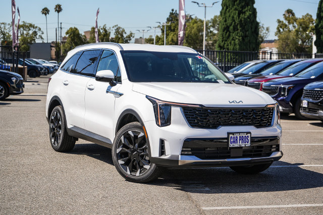 New 2026 Kia Sorento EX AWD/4WD image 2