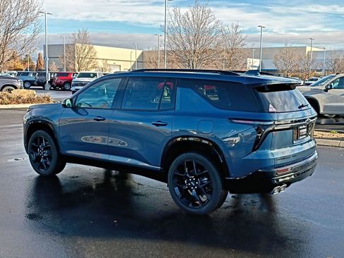 New 2026 Chevrolet Traverse RS image 13