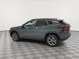 New 2025 Chevrolet Trax LT w/ Driver Confidence Package image 6