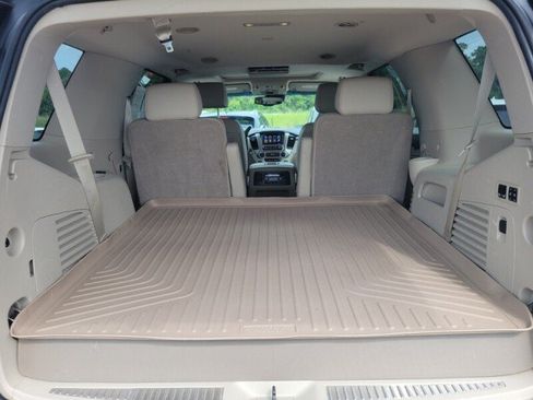 Used 2019 GMC Yukon Denali w/ Denali Ultimate Package RWD image 6