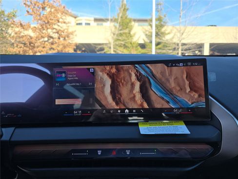 Used 2025 BMW X3 xDrive30i w/ Convenience Package image 26