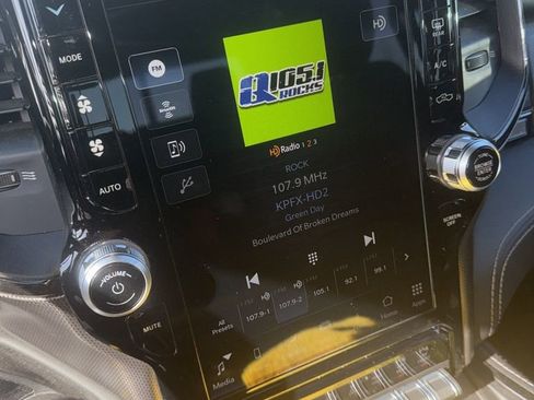 Used 2022 RAM 1500 Limited w/ Night Edition image 14