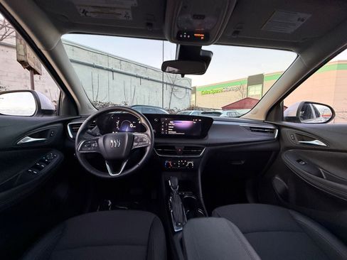 Used 2025 Buick Encore GX Preferred image 31