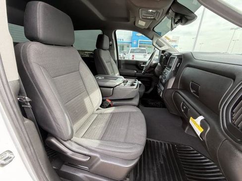 Certified 2025 Chevrolet Silverado 2500 Custom w/ Custom Convenience Package image 31