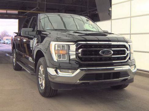 Used 2022 Ford F150 XLT w/ Equipment Group 302A High AWD/4WD image 4
