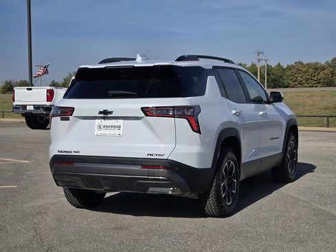 New 2026 Chevrolet Equinox ACTIV image 4