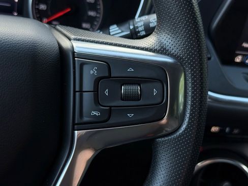 Used 2022 Chevrolet Blazer LT image 34