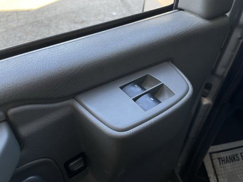 Used 2016 Chevrolet Express 2500 LS image 26