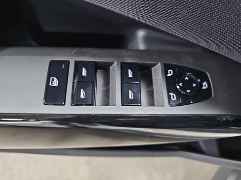 New 2026 BMW X3 xDrive30 w/ Convenience Package image 29