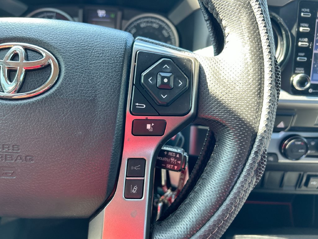 Used 2022 Toyota Tacoma SR5 RWD image 17