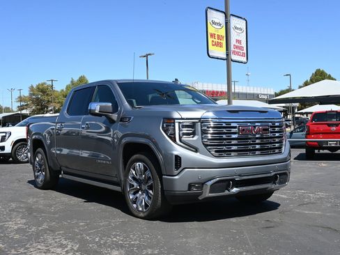 Used 2025 GMC Sierra 1500 Denali AWD/4WD image 3