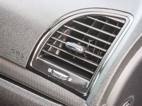 Used 2014 Chrysler 300 S image 33