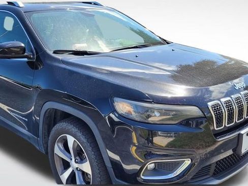 Used 2020 Jeep Cherokee Limited image 2