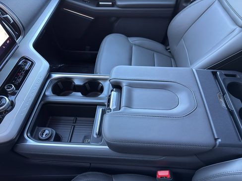 New 2026 Ford Expedition Max Active AWD/4WD image 28