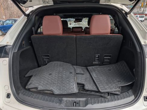 Used 2017 MAZDA CX-9 Signature image 19