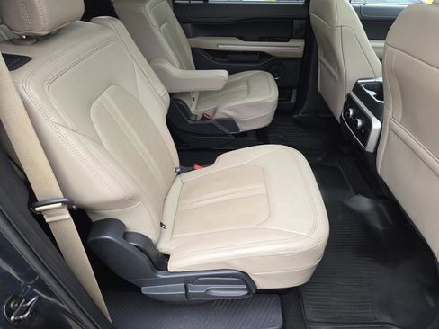 Used 2024 Ford Expedition Max Limited w/ Excursion Package image 20