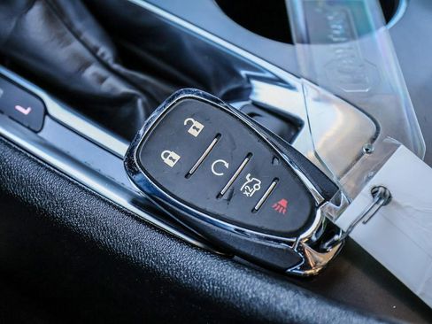 Used 2023 Chevrolet Malibu LT image 29