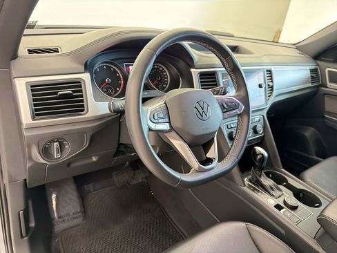 Used 2021 Volkswagen Atlas Cross Sport SE AWD/4WD image 4