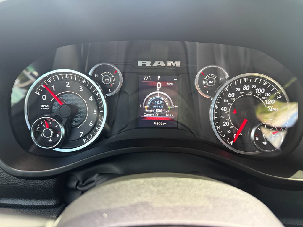Used 2025 RAM 1500 Big Horn AWD/4WD image 28
