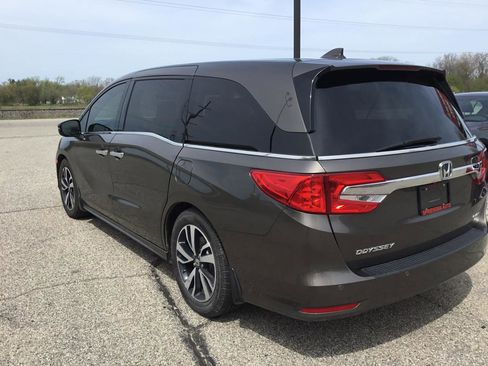 Used 2018 Honda Odyssey Elite image 9