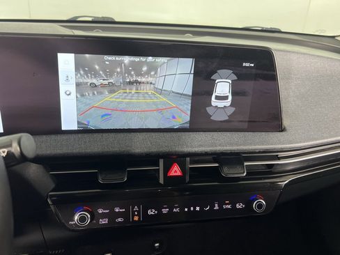 Used 2023 Kia EV6 Wind image 17