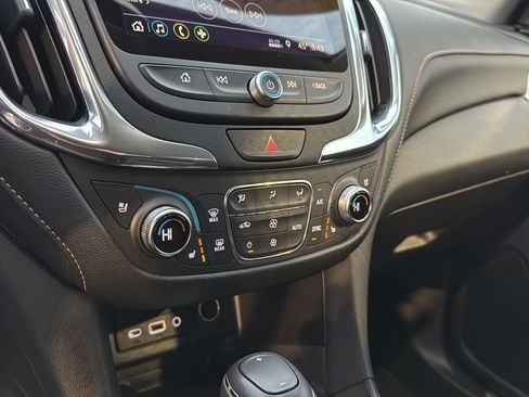Used 2019 Chevrolet Equinox Premier image 22