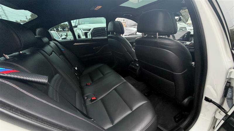 Used 2016 BMW 550i Sedan RWD image 13