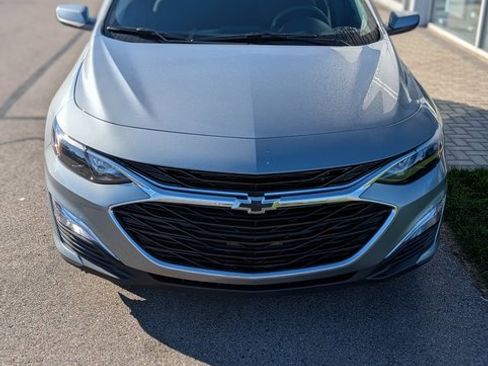 Used 2024 Chevrolet Malibu RS image 2