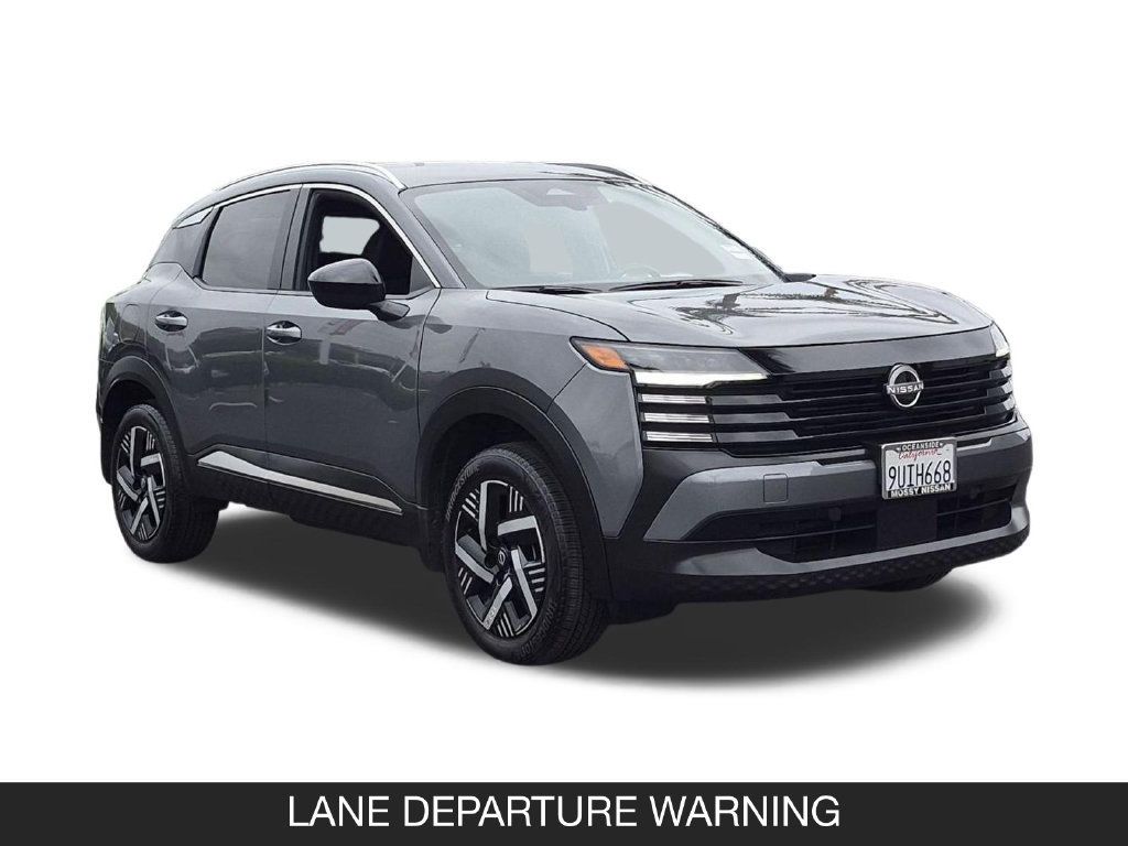 Certified 2026 Nissan Kicks SV FWD image 2