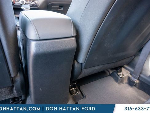 Used 2025 Kia Soul LX FWD image 24