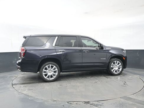 Used 2024 Chevrolet Tahoe High Country w/ Premium Package 2 image 6
