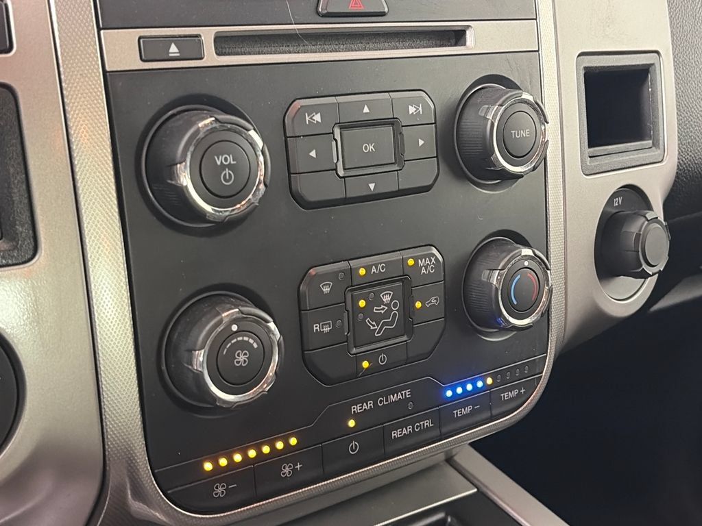Used 2017 Ford Expedition XLT AWD/4WD image 21