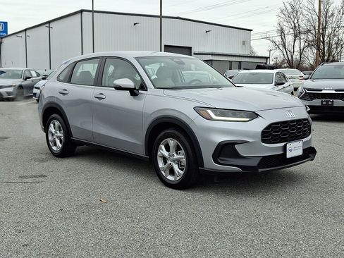 Used 2023 Honda HR-V LX image 1