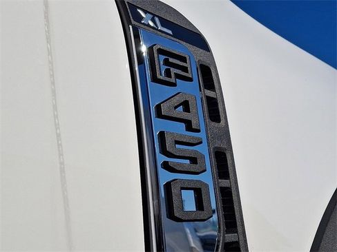 New 2026 Ford F450 XL image 4