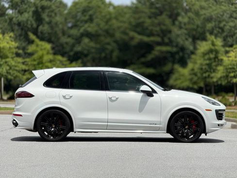 Used 2016 Porsche Cayenne GTS AWD/4WD image 12
