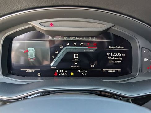 Used 2024 Audi SQ8 Premium Plus image 11