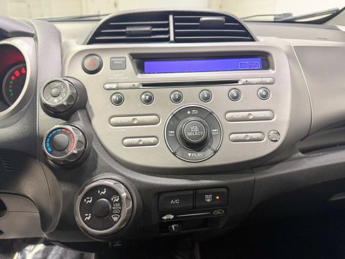 Used 2009 Honda Fit Sport image 14